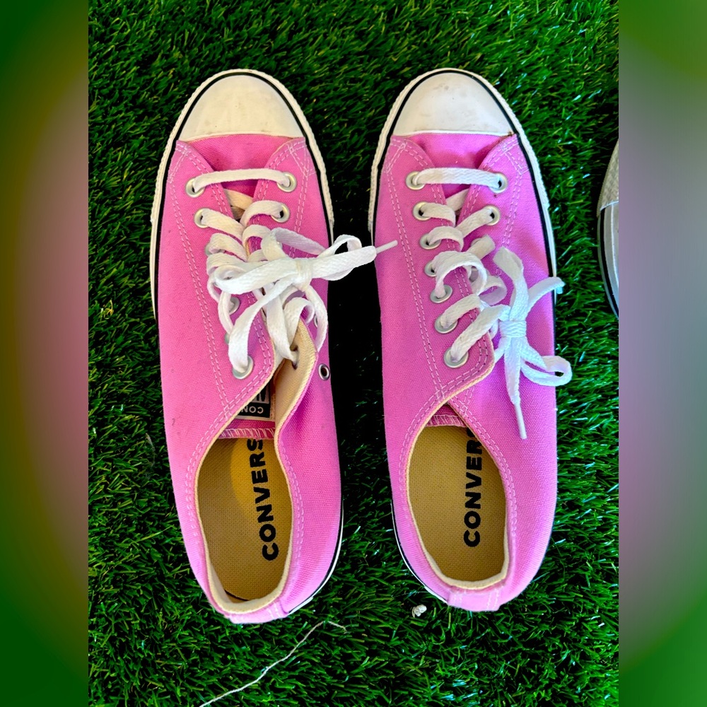 Converse Low 9/11 Pink Chuck Taylor